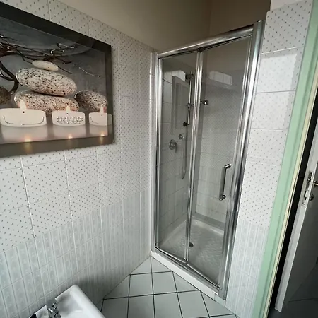 La Divina סנט'אגתה בולונזה